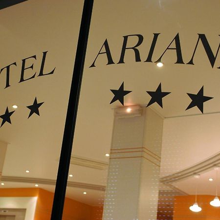 Hotel Ariane Lourdes Eksteriør bilde