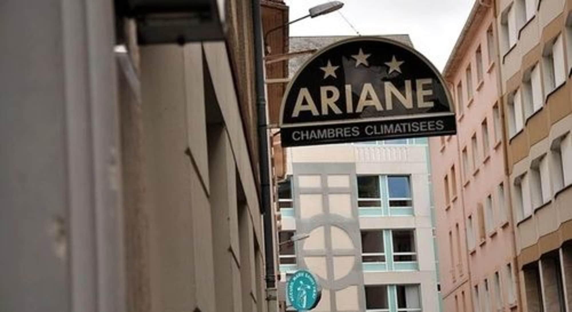 Hotel Ariane Lourdes Eksteriør bilde